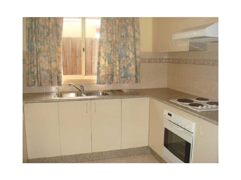 47 Oarsome Drive, Delahey VIC 3037