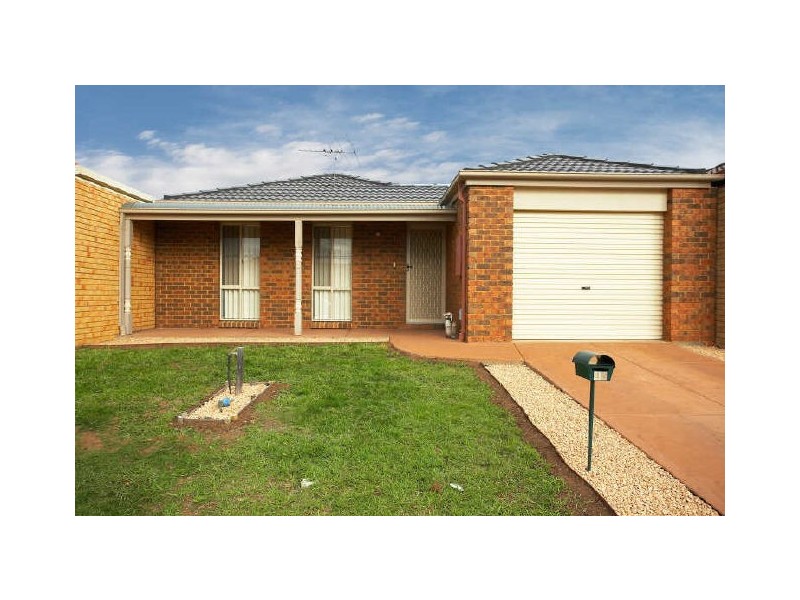 45 Fydler Ave, Burnside VIC 3023