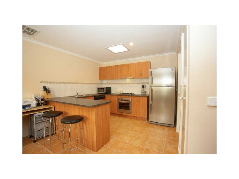 45 Fydler Ave, Burnside VIC 3023