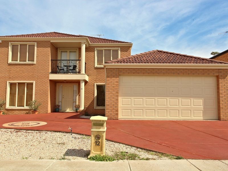 12 Inverness Court, Deer Park VIC 3023
