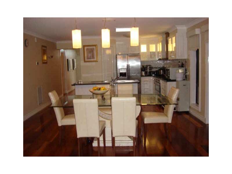 5 Grovedale Circuit, Cairnlea VIC 3023