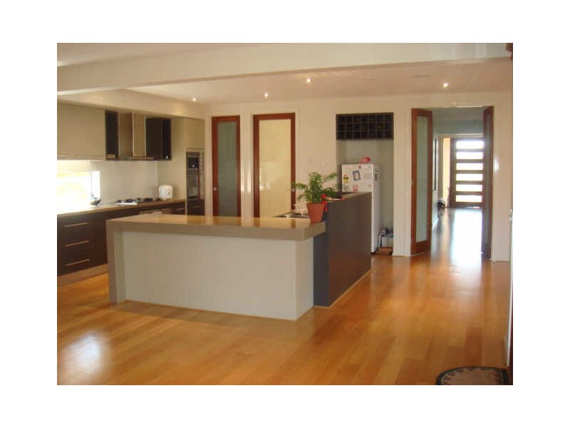 1 St Leonards Avenue, Derrimut VIC 3030