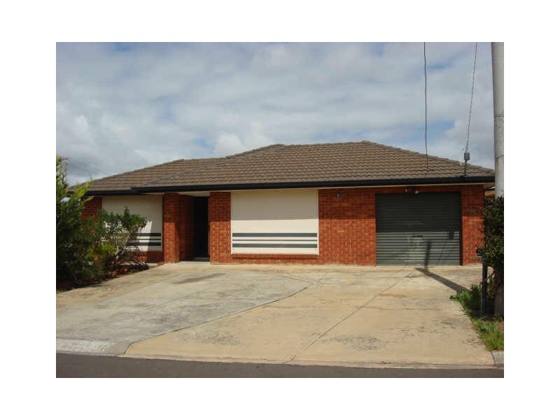 1 Centenary Court, Kings Park VIC 3021