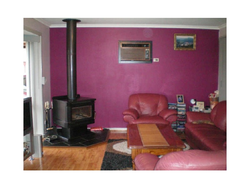 20 Bluestone Walk, Delahey VIC 3037