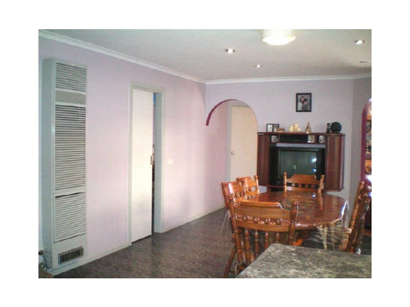 20 Bluestone Walk, Delahey VIC 3037