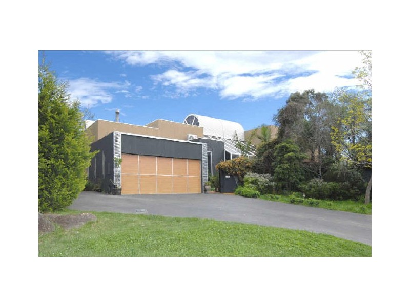 7 Harsburg Court, Taylors Lakes VIC 3038