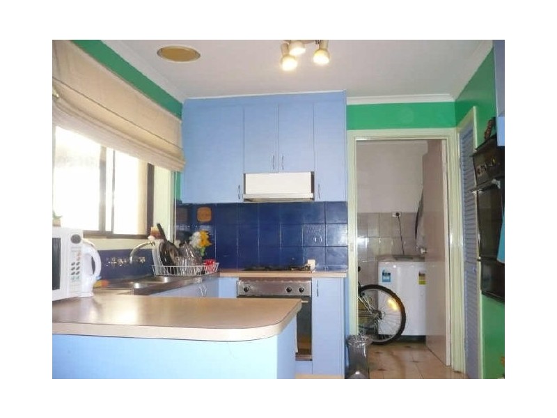 24 Wattle Avenue, Kings Park VIC 3021