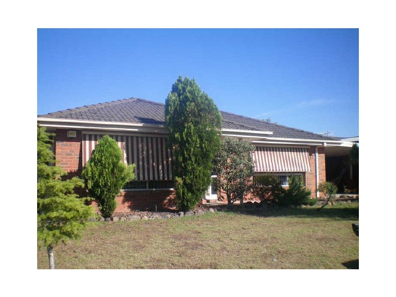 1 Hoy Court, Delahey VIC 3037