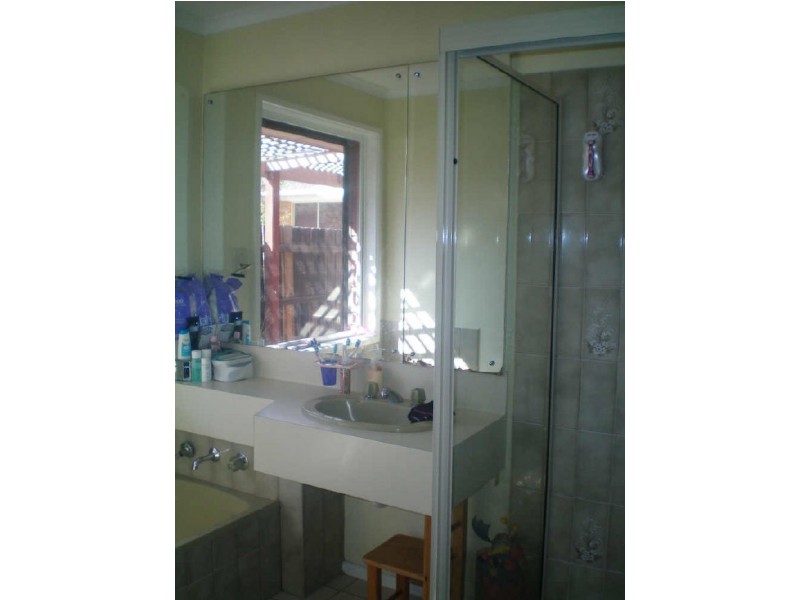 11 Tennyson Drive, Delahey VIC 3037