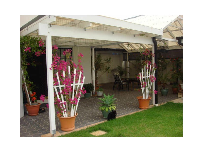 3 Silvan Walk, Taylors Hill VIC 3037