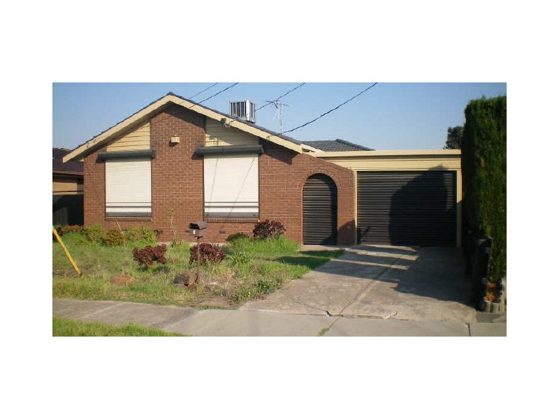 27 Balnarrring Drive, Kings Park VIC 3021