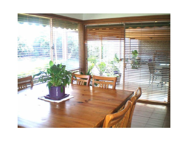 37 Bluestone Walk, Delahey VIC 3037
