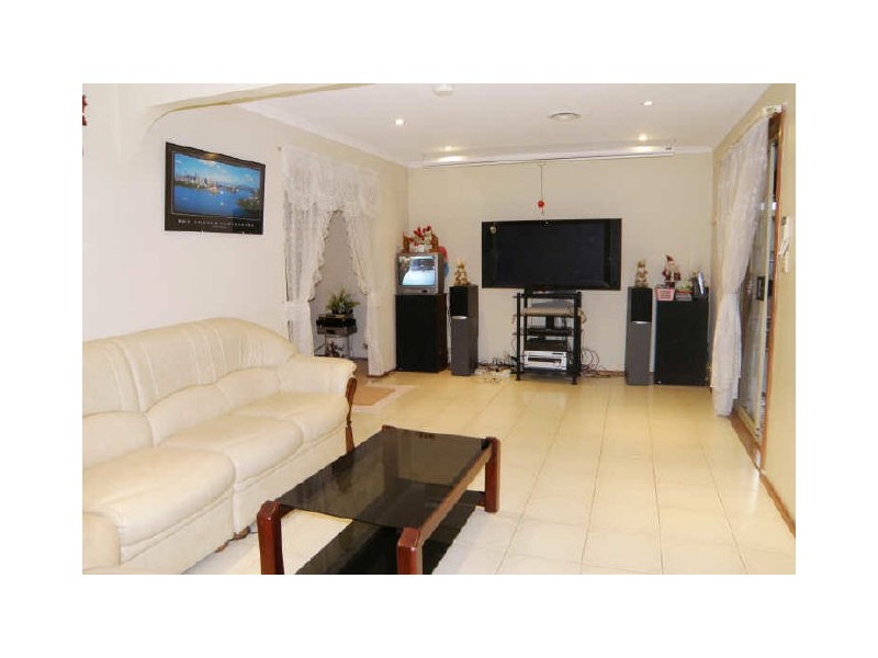 70 Kinterbury Drive,, Kings Park VIC 3021