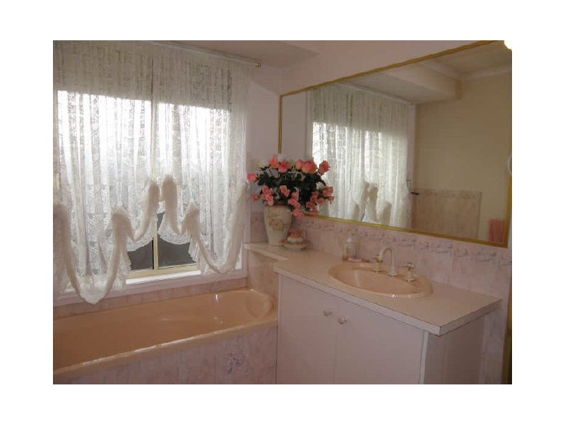 93 Community Hub, Hillside VIC 3037