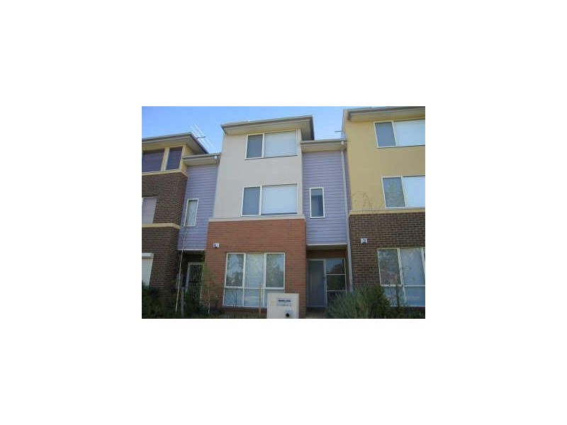 3 Wentworth Drive, Taylors Lakes VIC 3038