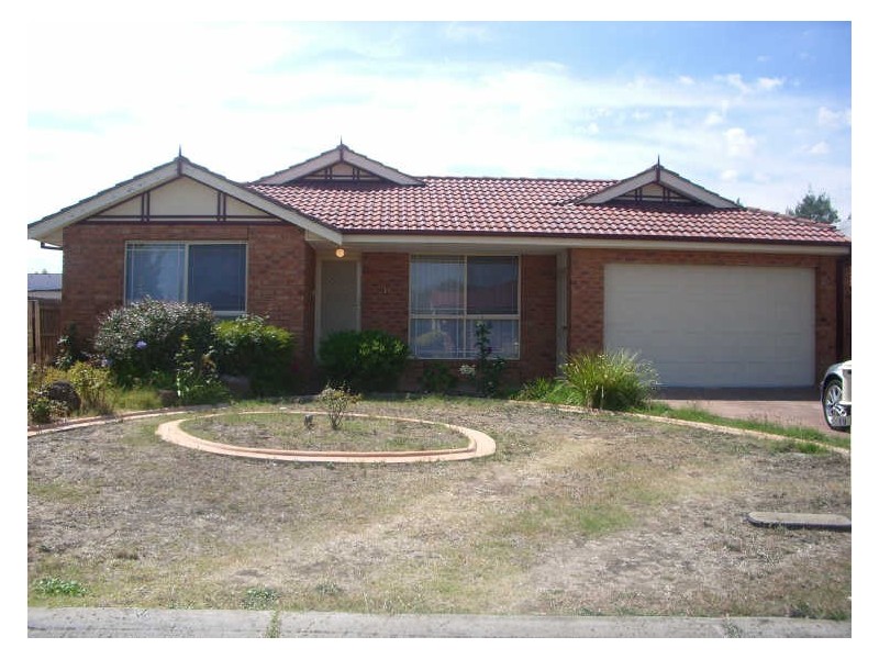 19 Cynthia Court, Sydenham VIC 3037