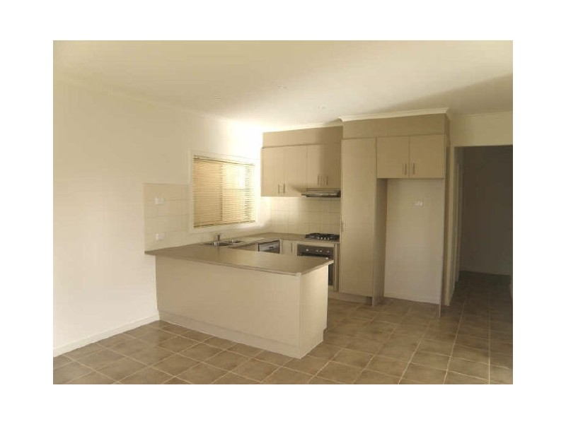 1/21 Jade Way, Hillside VIC 3037