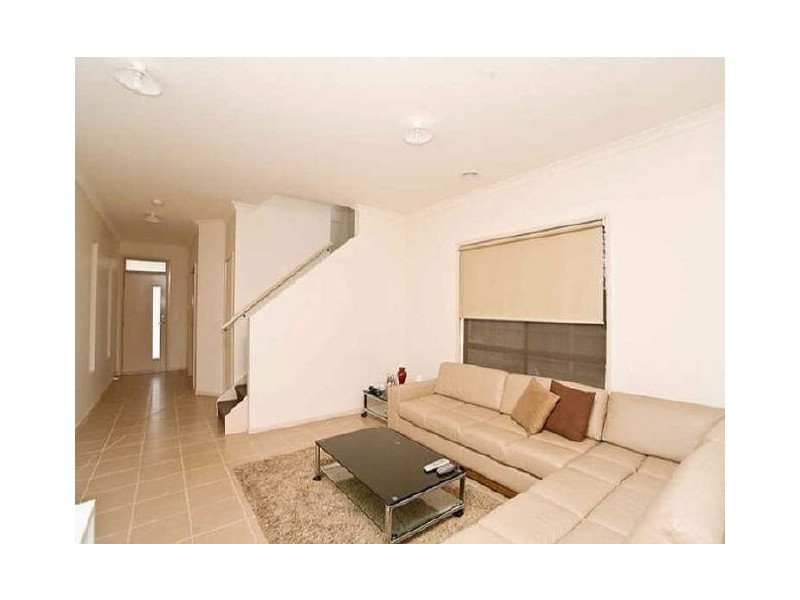 42 Cassan Way, Caroline Springs VIC 3023