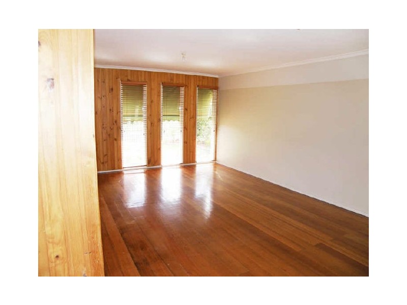 36 Maplewood Road, Kings Park VIC 3021