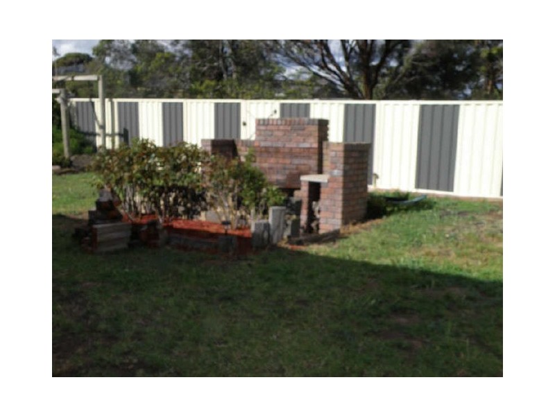 36 Maplewood Road, Kings Park VIC 3021