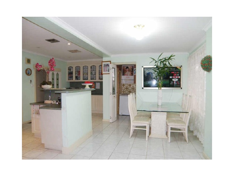 24 Bell Street, Sunshine West VIC 3020