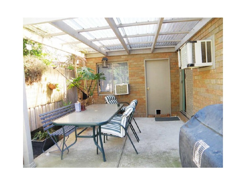 5 Rachel Court, Sydenham VIC 3037
