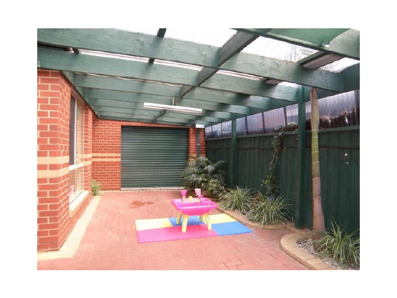 12 Barley Court, Delahey VIC 3037