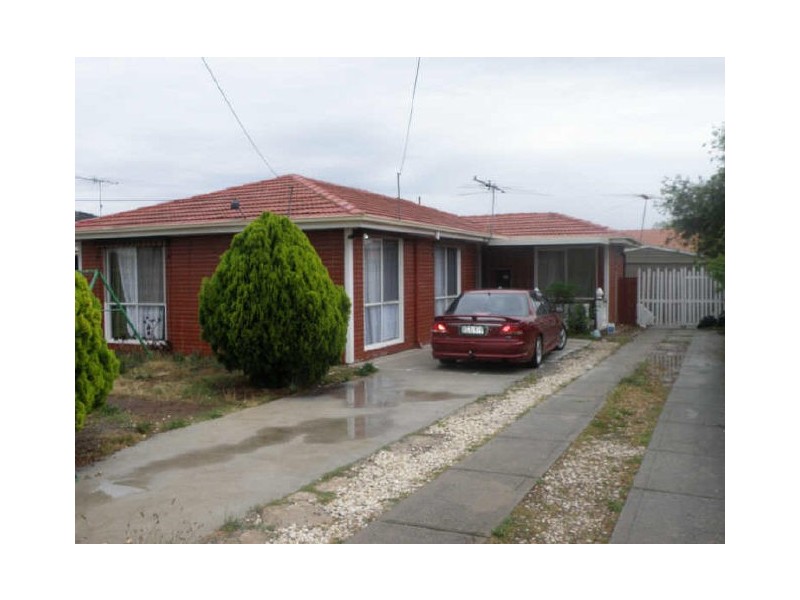 19 Oakwood Road, Albanvale VIC 3021