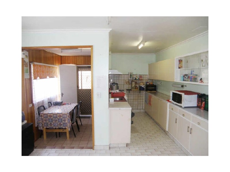 19 Oakwood Road, Albanvale VIC 3021