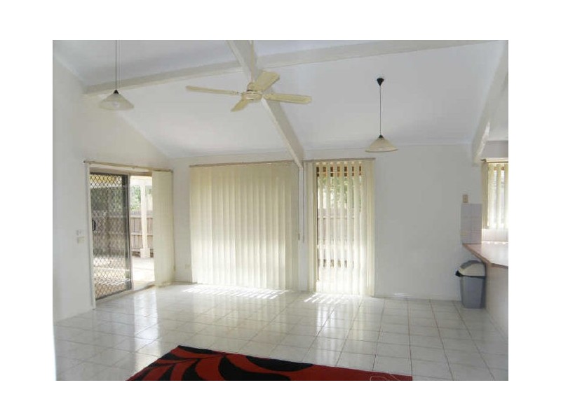 7 Brennan Court, Sydenham VIC 3037