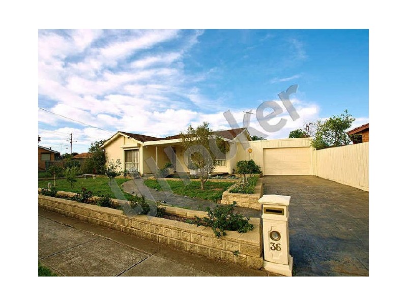 36 Roberts Crescent, Sunshine West VIC 3020