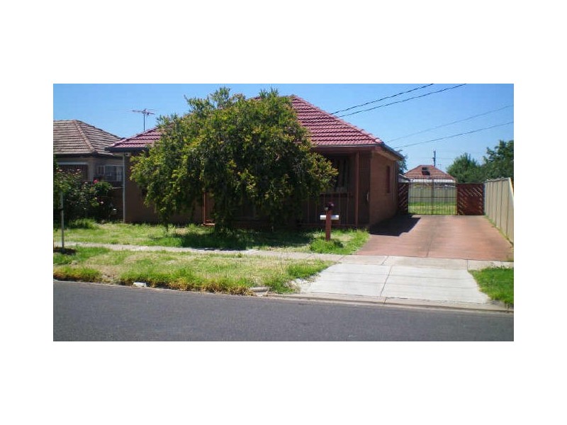 74 Oberon Ave, St Albans VIC 3021