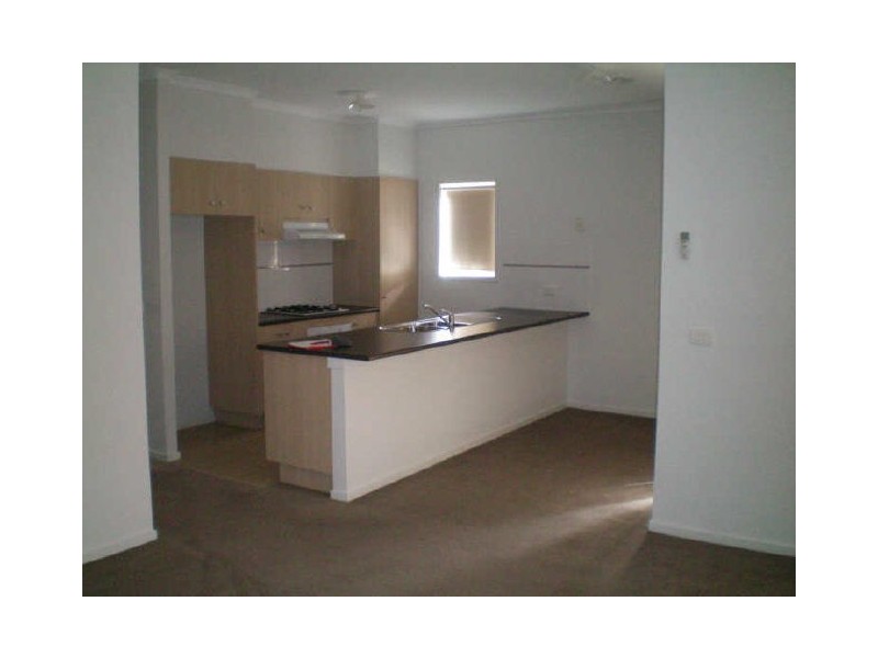 23 Cranwell Square, Caroline Springs VIC 3023