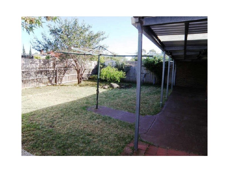 7 Danthonia Street, Delahey VIC 3037