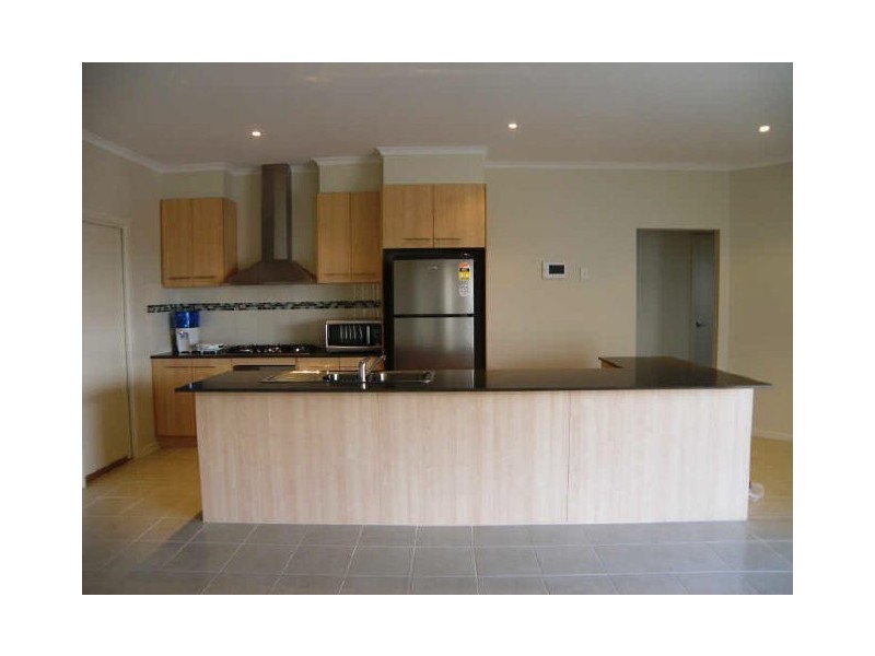 24 Lindeman Street, Tarneit VIC 3029