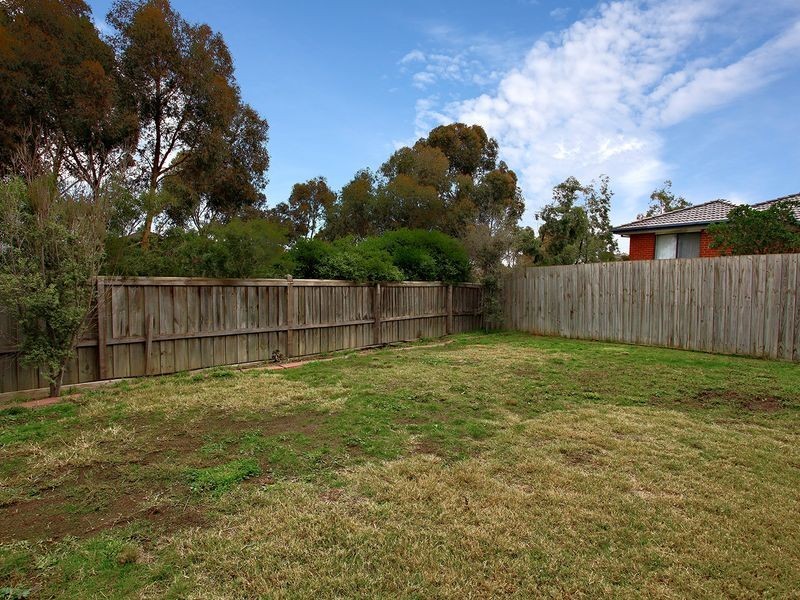 28 Ryland Circuit, Delahey VIC 3037