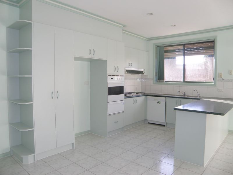 21 Marlock Way, Delahey VIC 3037