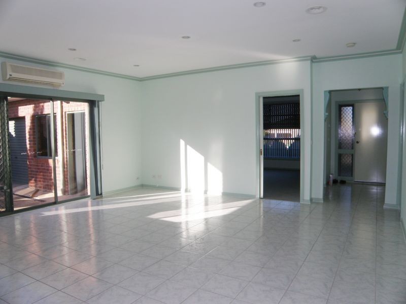 21 Marlock Way, Delahey VIC 3037