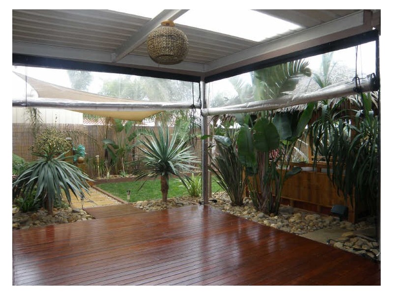 22 Anakie Walk, Delahey VIC 3037