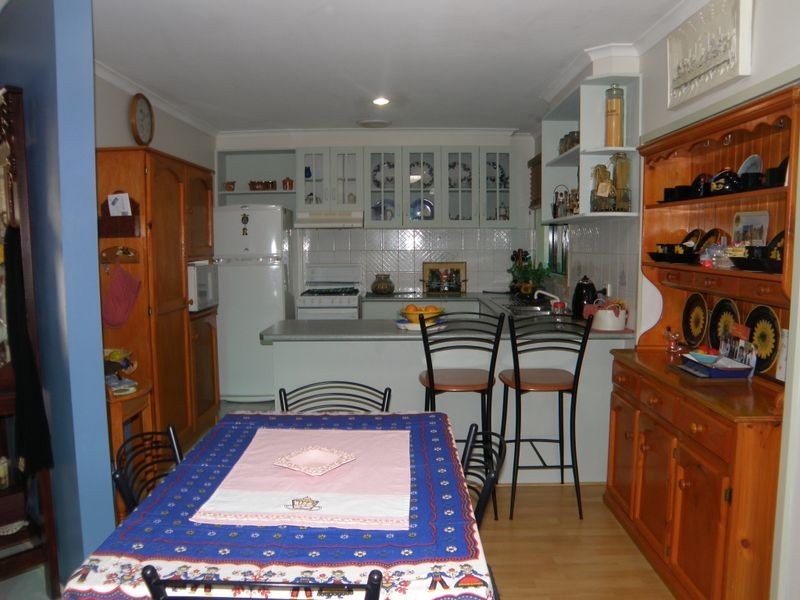 25 Cowley Street, Delahey VIC 3037