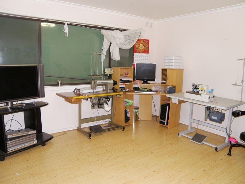 7 Maynard Place, Kings Park VIC 3021