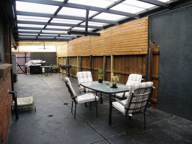 8 Kiev Walk, Delahey VIC 3037