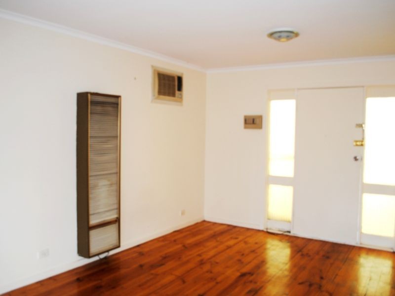 7/217 Main Road West, St Albans VIC 3021