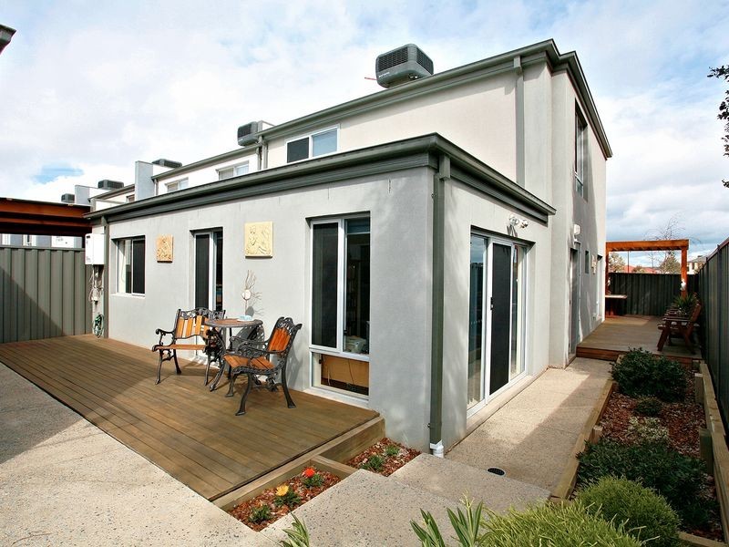 9 Parkes Way, Burnside Heights VIC 3023