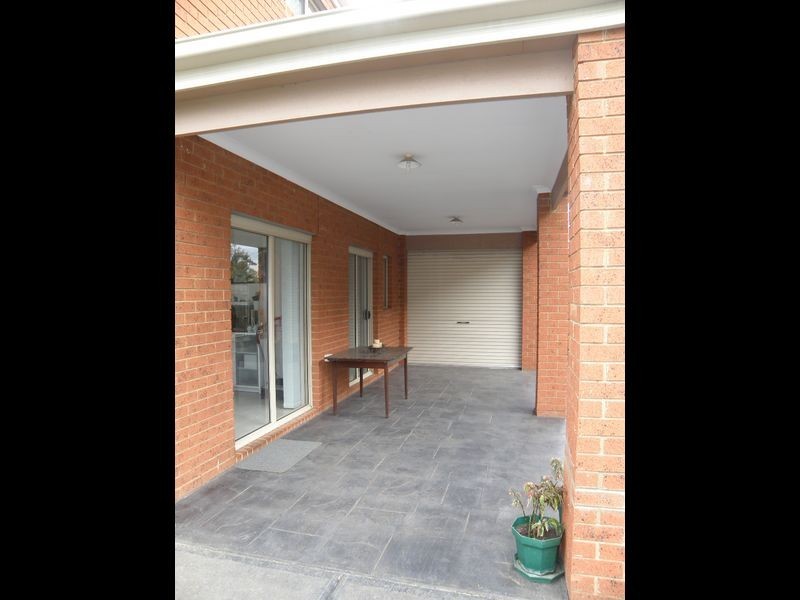 10 Marsh Mays Road, Deer Park VIC 3023