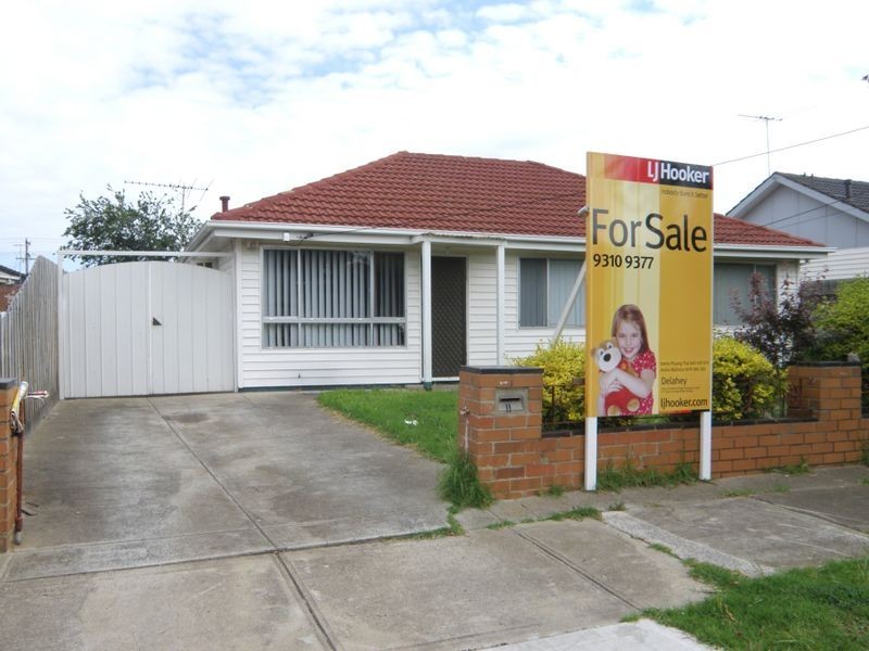 11 Mark Street, St Albans VIC 3021