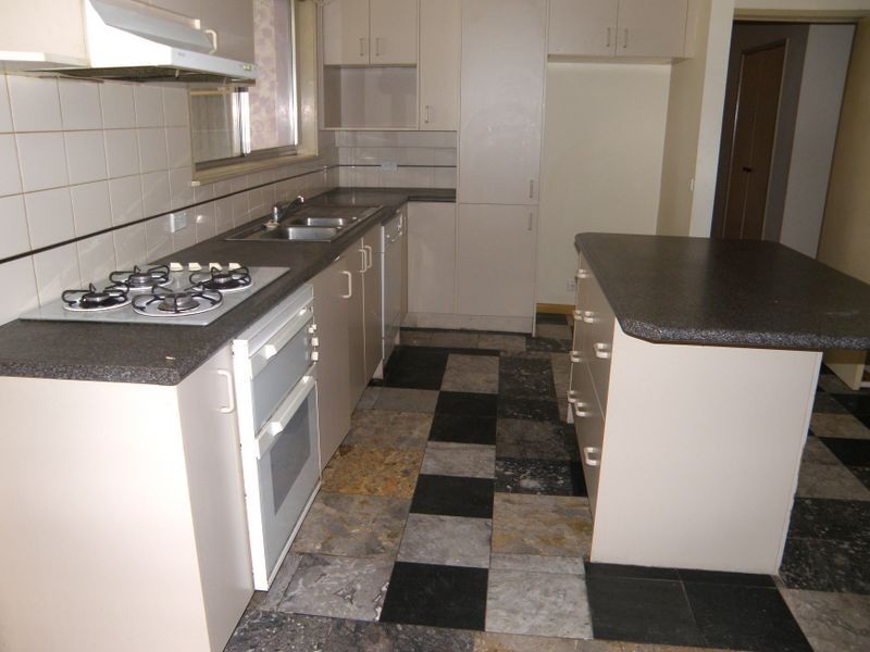 1 Donnely Court, Kealba VIC 3021