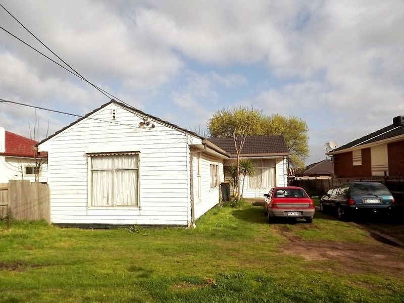 47 Station Ave, Albanvale VIC 3021