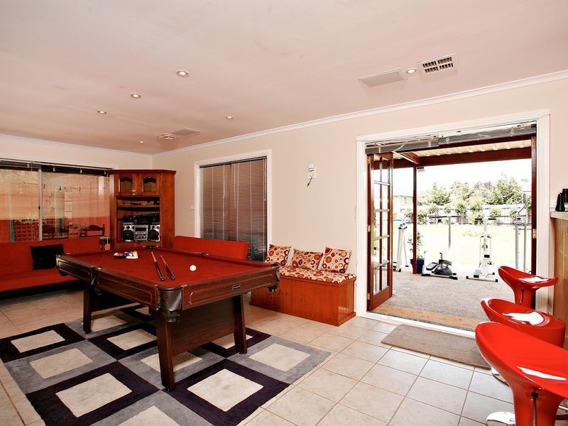 7 Oxford Court, Sydenham VIC 3037