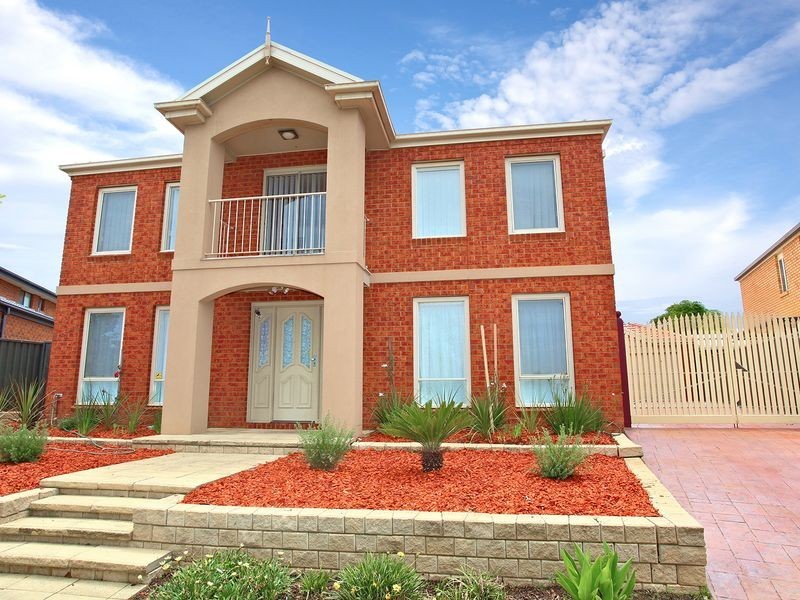 31 Illawong Terrace, Burnside VIC 3023